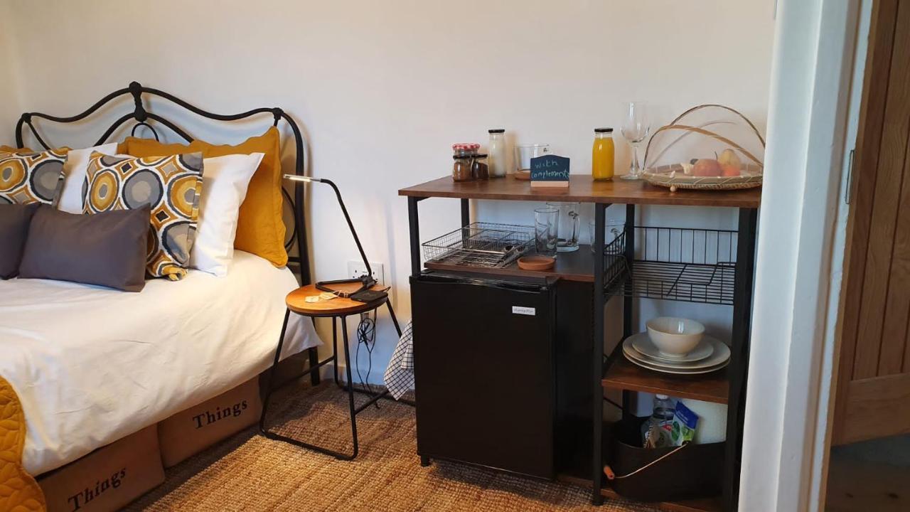 Gardens - Private Double Richmond London - * Kew