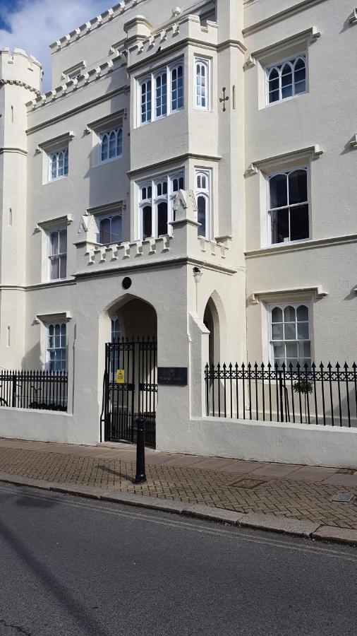 Gardens - Private Double Richmond London -