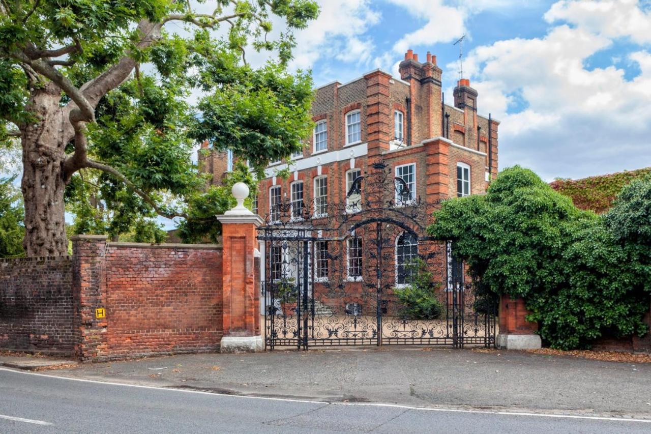 Homestay Gardens - Private Double Richmond London - *